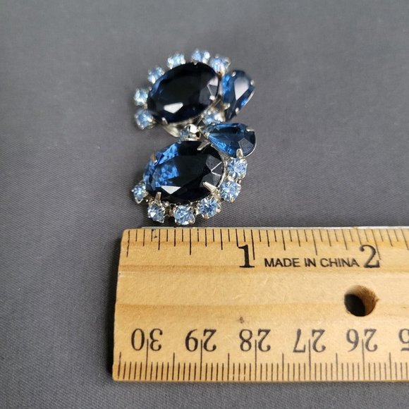 Juliana DE Blue AB Aurora Borealis Rhinestone Cabochon Clip On Earrings Vintage - Picture 8 of 8